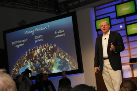 Стив Баллмер представляет Windows 7 в Нью-Йорке